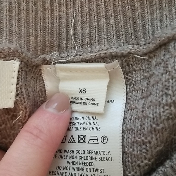 SOLD ⚡{Anthropologie} Sleeping on Snow Leggings - Picture 3 of 5